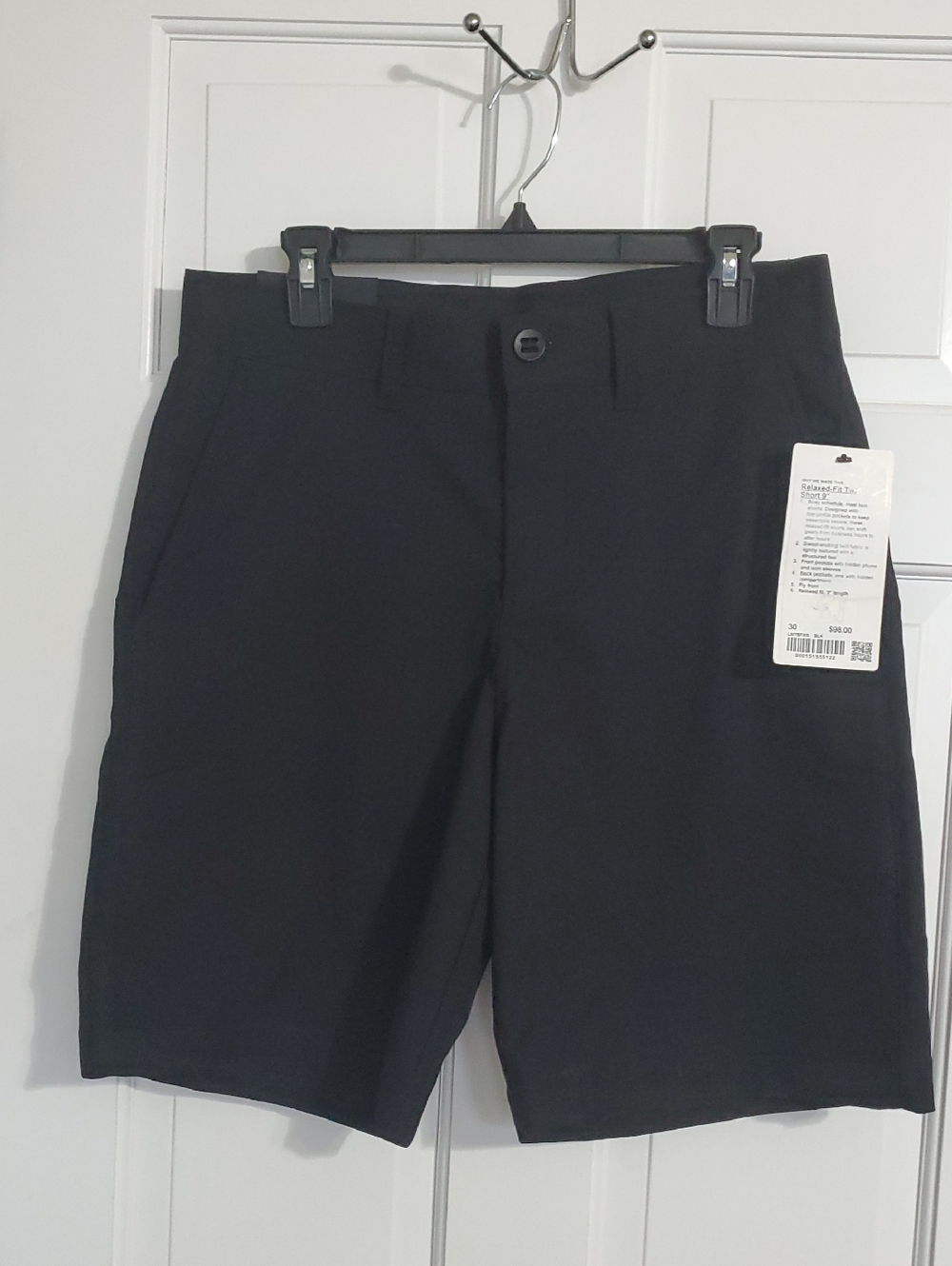 NWT Lululemon Relaxed Fit Twill Short Classic 9in Black Sz 30